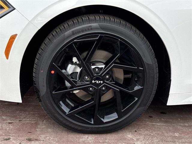 new 2026 Kia K5 car, priced at $31,447