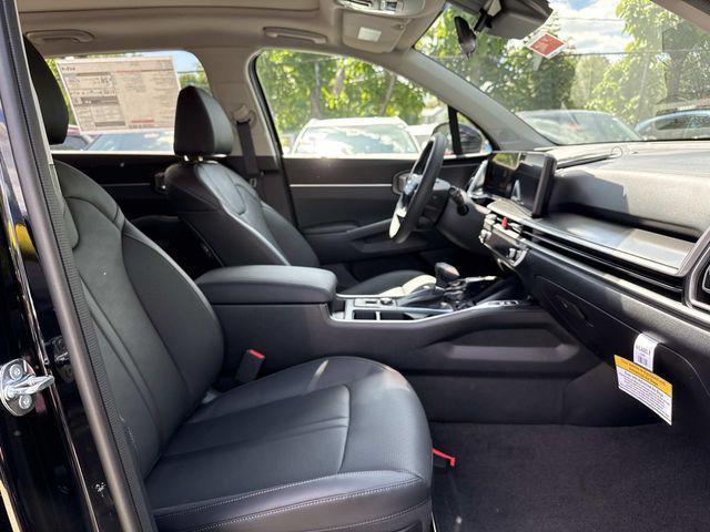 new 2026 Kia Sorento car, priced at $36,664