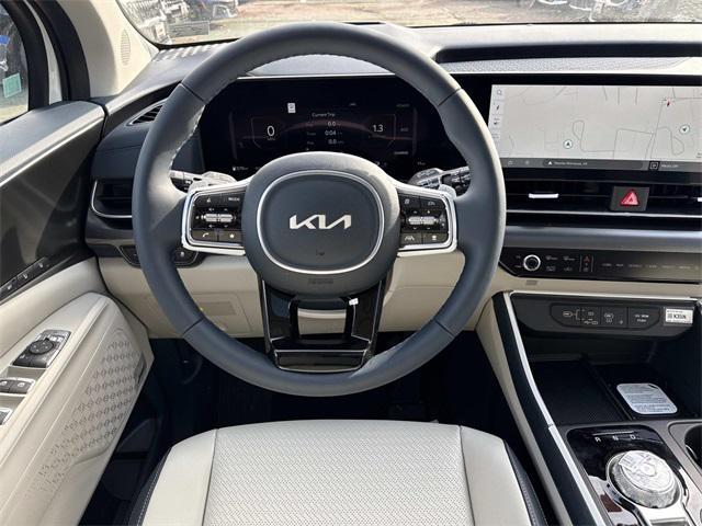 new 2026 Kia Carnival Hybrid car, priced at $52,625