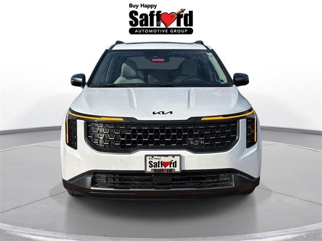 new 2026 Kia Carnival Hybrid car, priced at $52,625