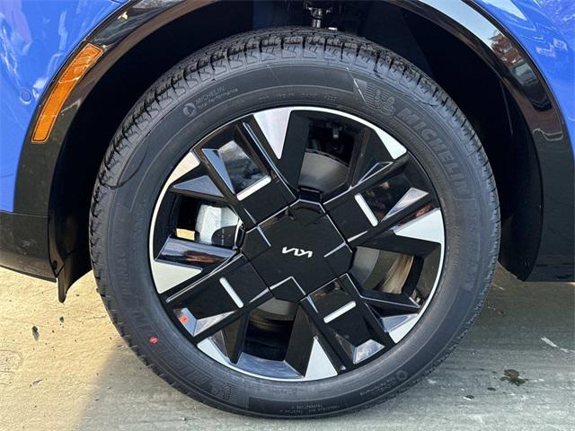 new 2026 Kia Sportage car, priced at $37,839