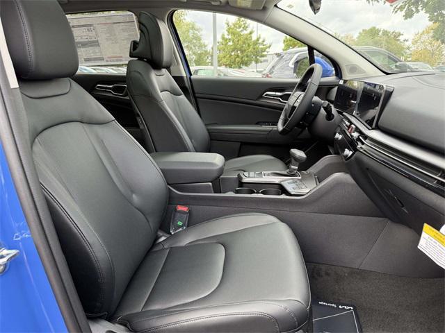 new 2026 Kia Sportage car, priced at $31,569
