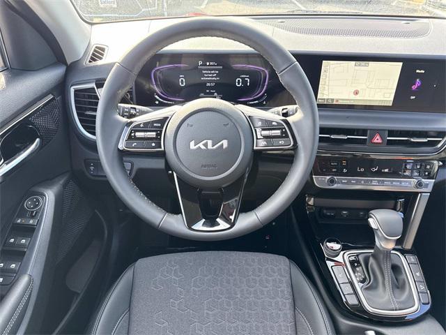 new 2026 Kia Seltos car, priced at $27,108