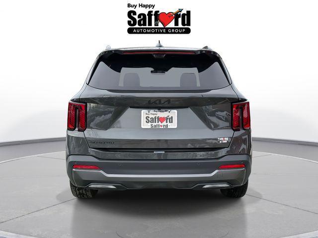 new 2026 Kia Sorento Hybrid car, priced at $43,955