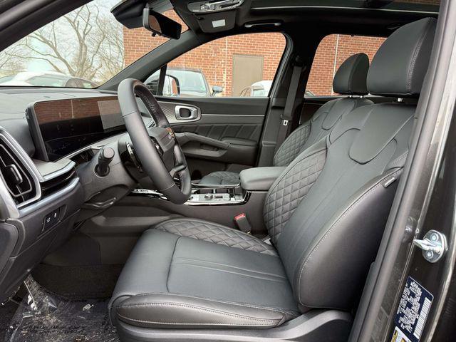 new 2026 Kia Sorento Hybrid car, priced at $43,955