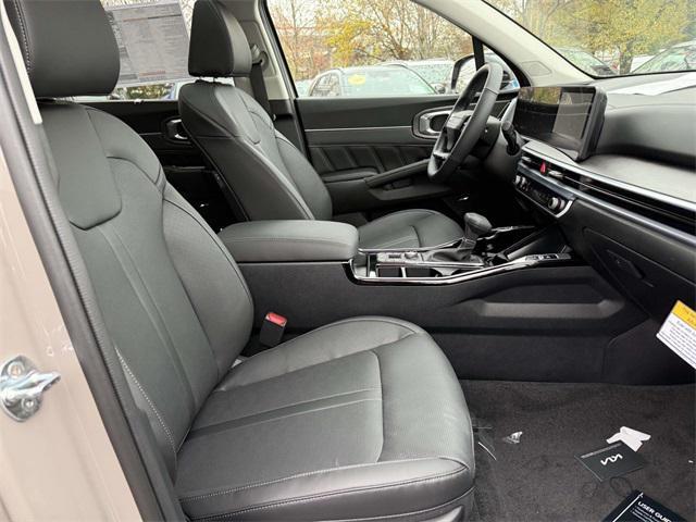 new 2026 Kia Sorento car, priced at $40,820