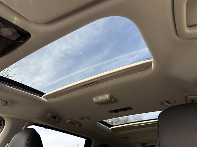 new 2026 Kia Carnival Hybrid car, priced at $47,405