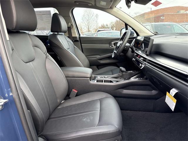 new 2026 Kia Sorento car, priced at $34,737