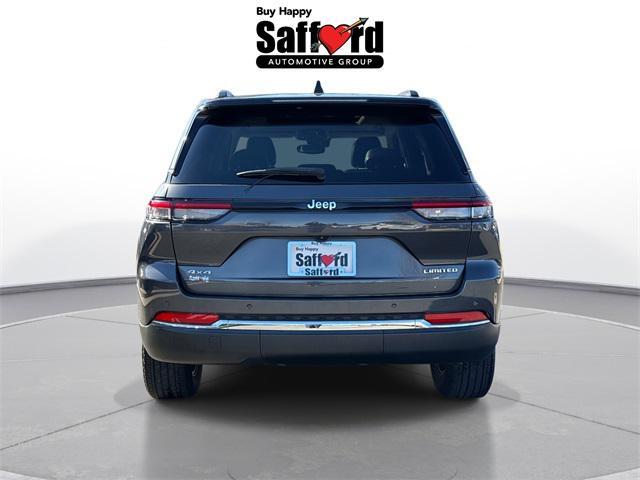 used 2022 Jeep Grand Cherokee car, priced at $25,000