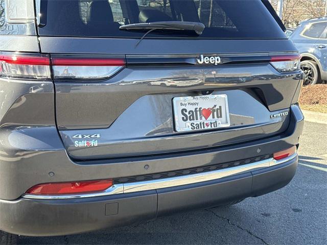 used 2022 Jeep Grand Cherokee car, priced at $25,000