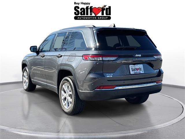 used 2022 Jeep Grand Cherokee car, priced at $25,000