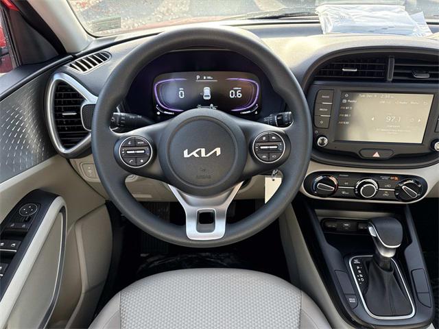 new 2025 Kia Soul car, priced at $20,560