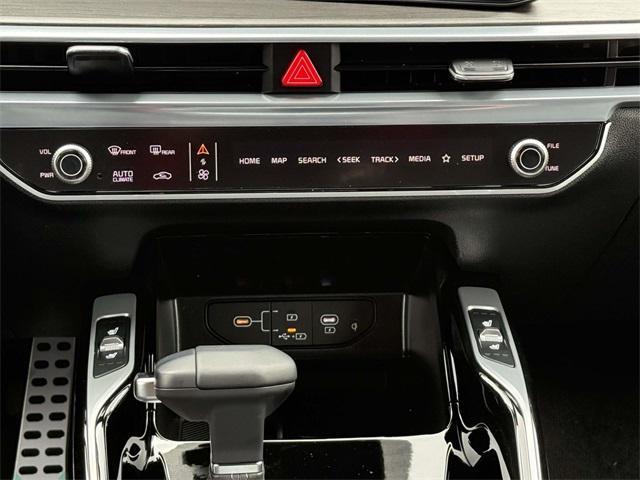 new 2026 Kia Sorento car, priced at $43,385