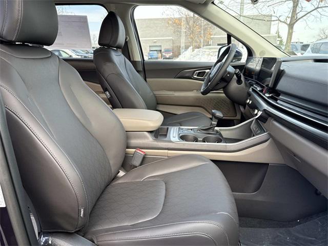 new 2026 Kia Carnival car, priced at $38,188