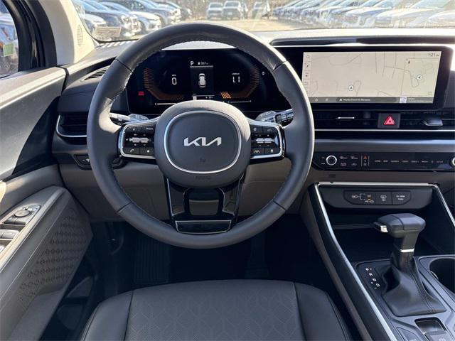new 2026 Kia Carnival car, priced at $38,831