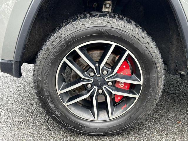 used 2019 Jeep Grand Cherokee car, priced at $16,248
