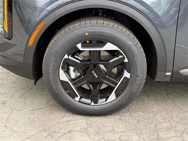 new 2026 Kia Sportage car, priced at $32,595