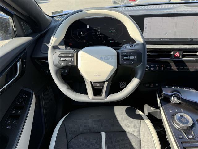 new 2025 Kia EV6 car, priced at $54,999