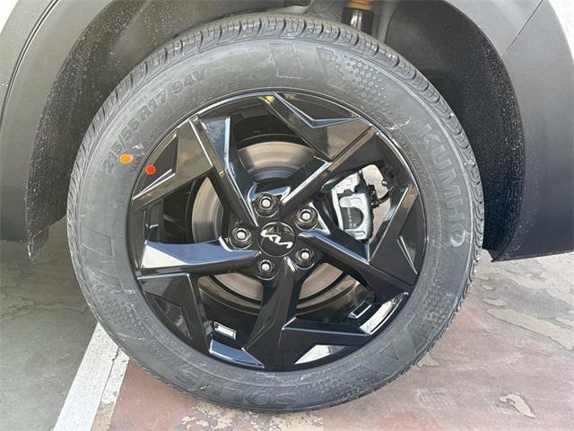 new 2026 Kia Seltos car, priced at $29,930