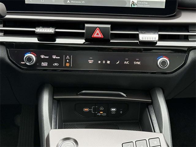 new 2026 Kia Sportage Hybrid car, priced at $40,475