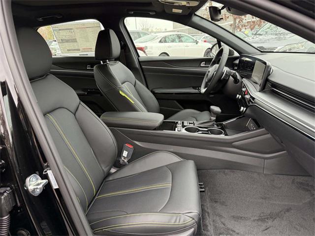 new 2026 Kia K5 car, priced at $37,321