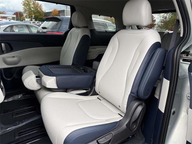 new 2026 Kia Carnival car, priced at $41,577