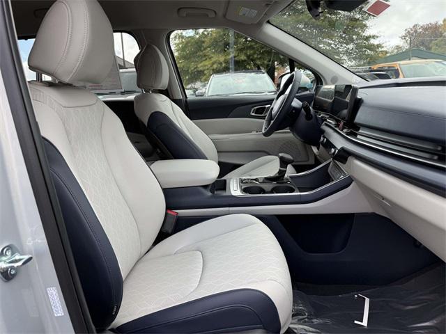 new 2026 Kia Carnival car, priced at $41,577