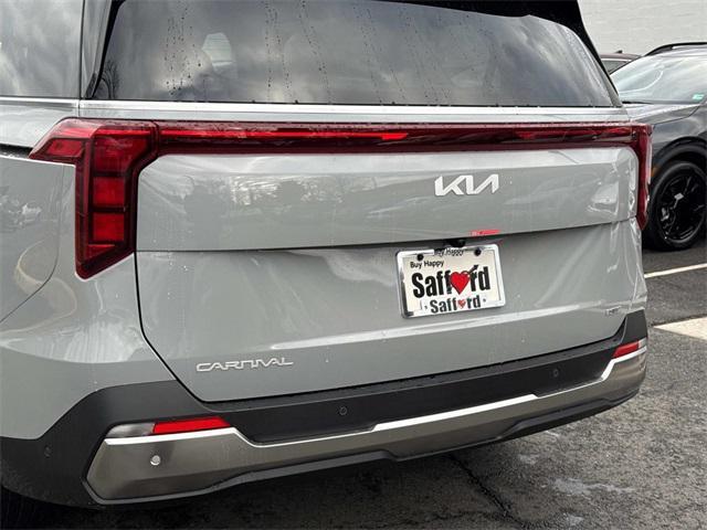 new 2026 Kia Carnival Hybrid car, priced at $46,375