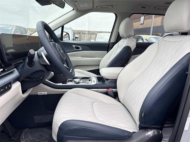 new 2026 Kia Carnival Hybrid car, priced at $46,375