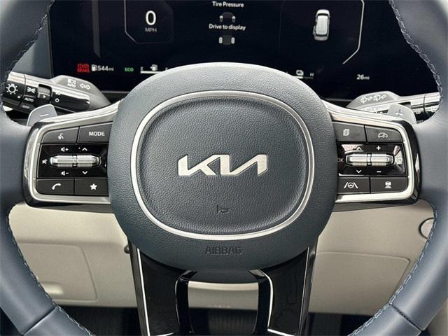 new 2026 Kia Carnival Hybrid car, priced at $46,375