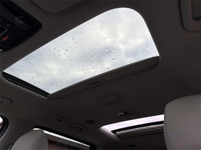 new 2026 Kia Carnival Hybrid car, priced at $46,375