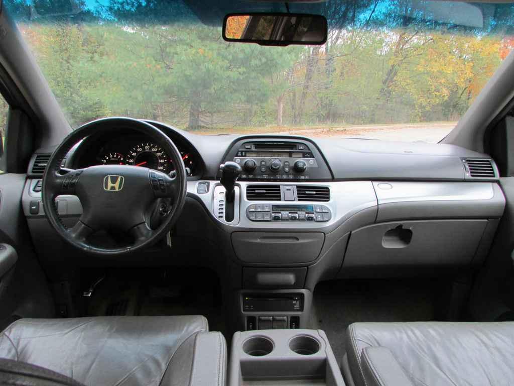 used 2010 Honda Odyssey car, priced at $6,994