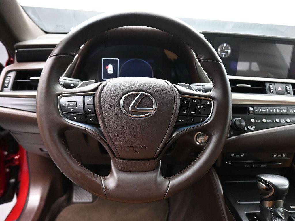 used 2019 Lexus ES 350 car, priced at $32,987