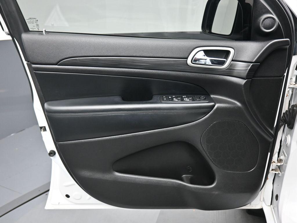 used 2020 Jeep Grand Cherokee car, priced at $21,988