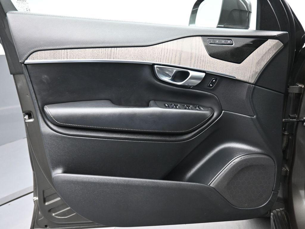 used 2021 Volvo XC90 car, priced at $31,988