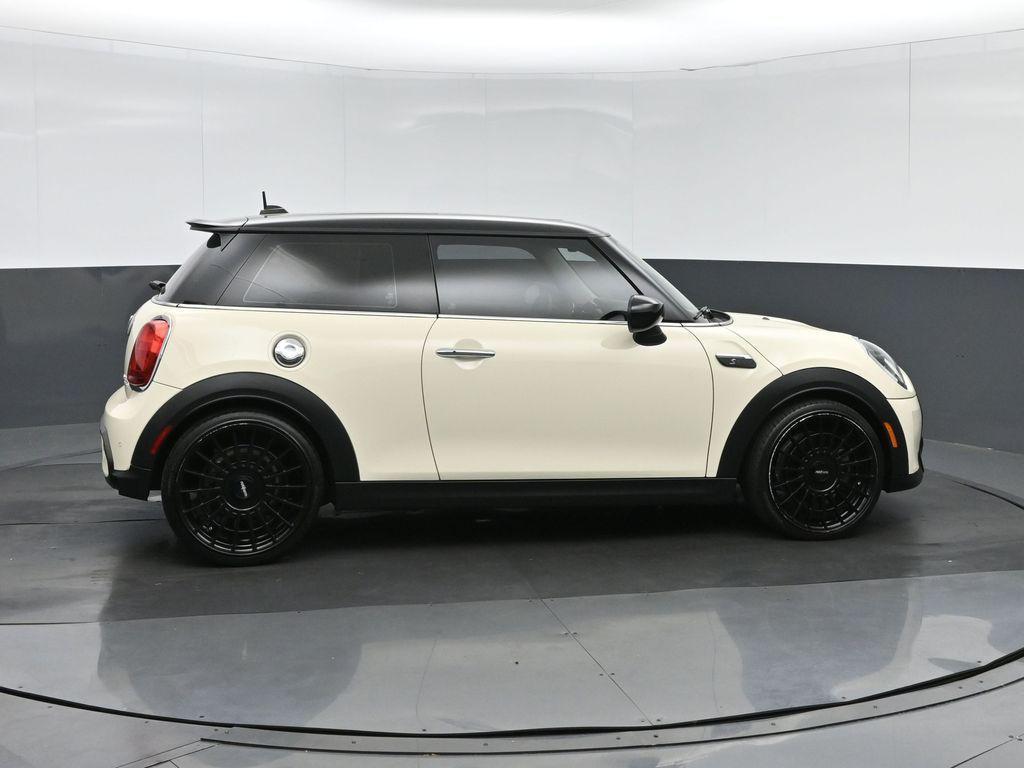 used 2022 MINI Hardtop car, priced at $20,988