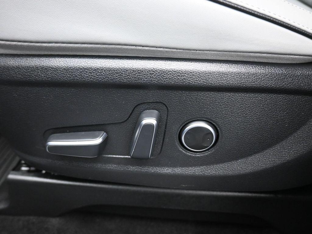 used 2024 Hyundai Palisade car, priced at $34,998
