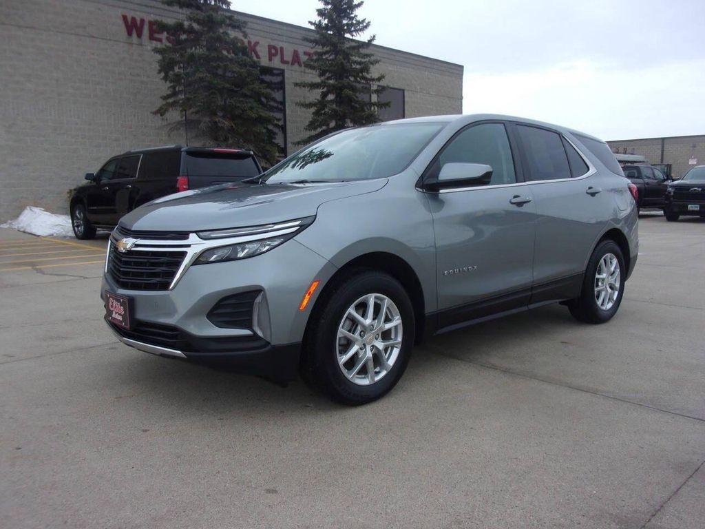 used 2024 Chevrolet Equinox car, priced at $20,999