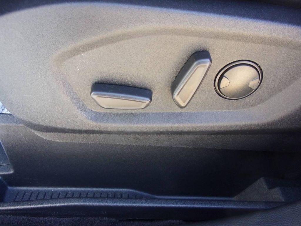 used 2024 Ford Edge car, priced at $23,999