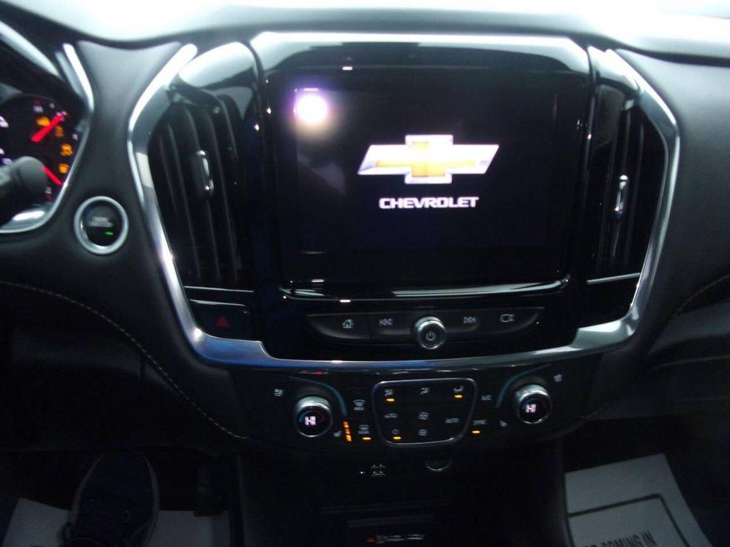 used 2023 Chevrolet Traverse car, priced at $33,999