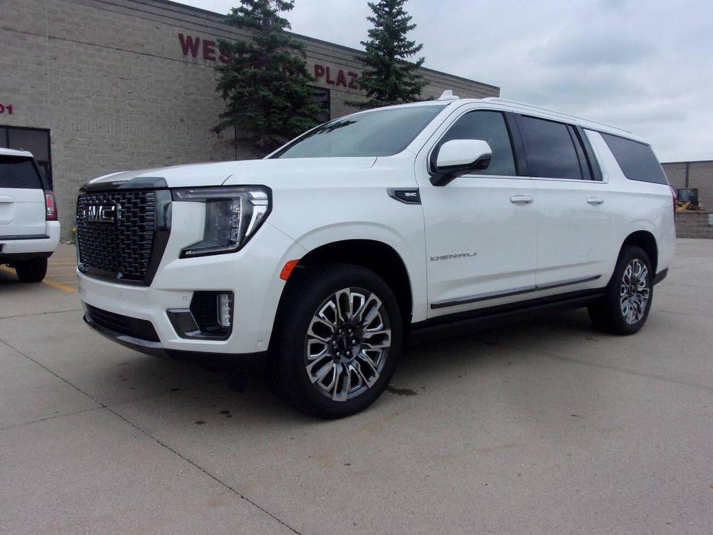 used 2024 GMC Yukon XL car, priced at $89,999