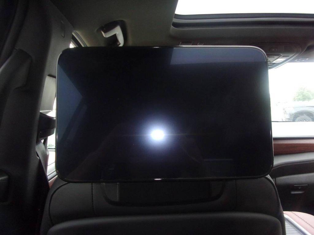 used 2024 GMC Yukon XL car, priced at $89,999