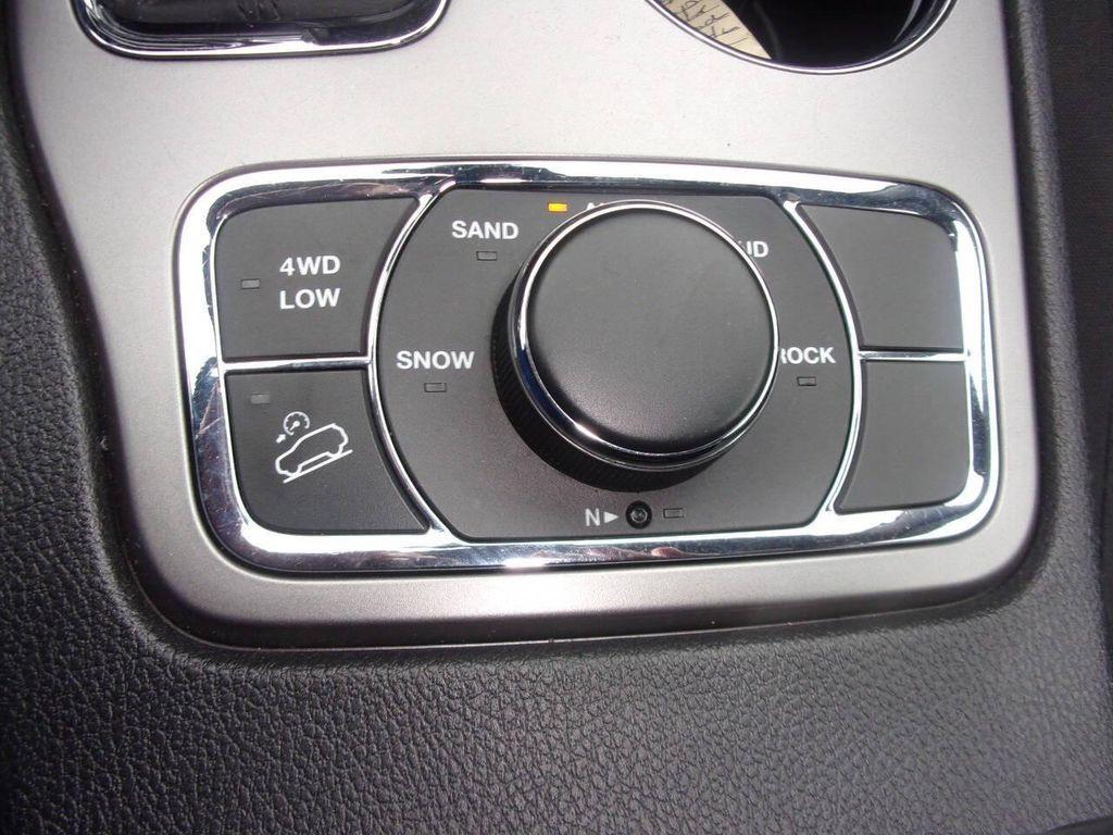 used 2019 Jeep Grand Cherokee car, priced at $17,999