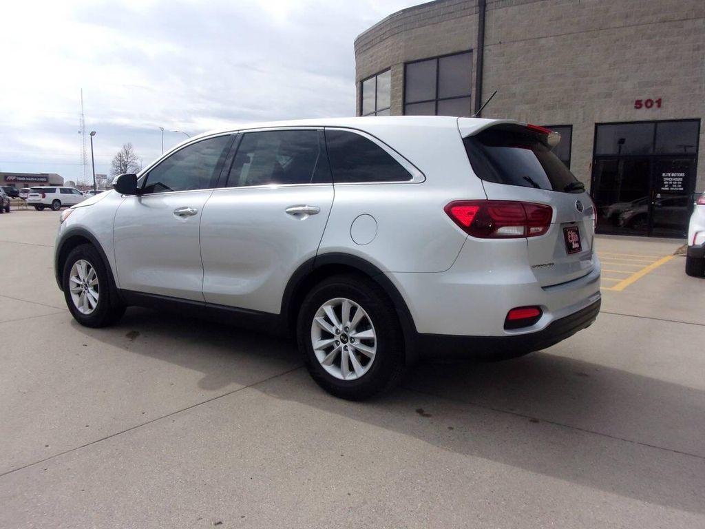used 2019 Kia Sorento car, priced at $13,999