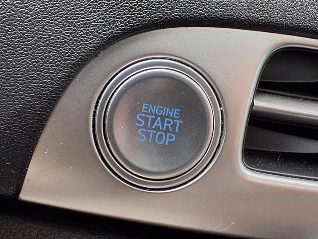 used 2023 Hyundai Palisade car, priced at $31,800