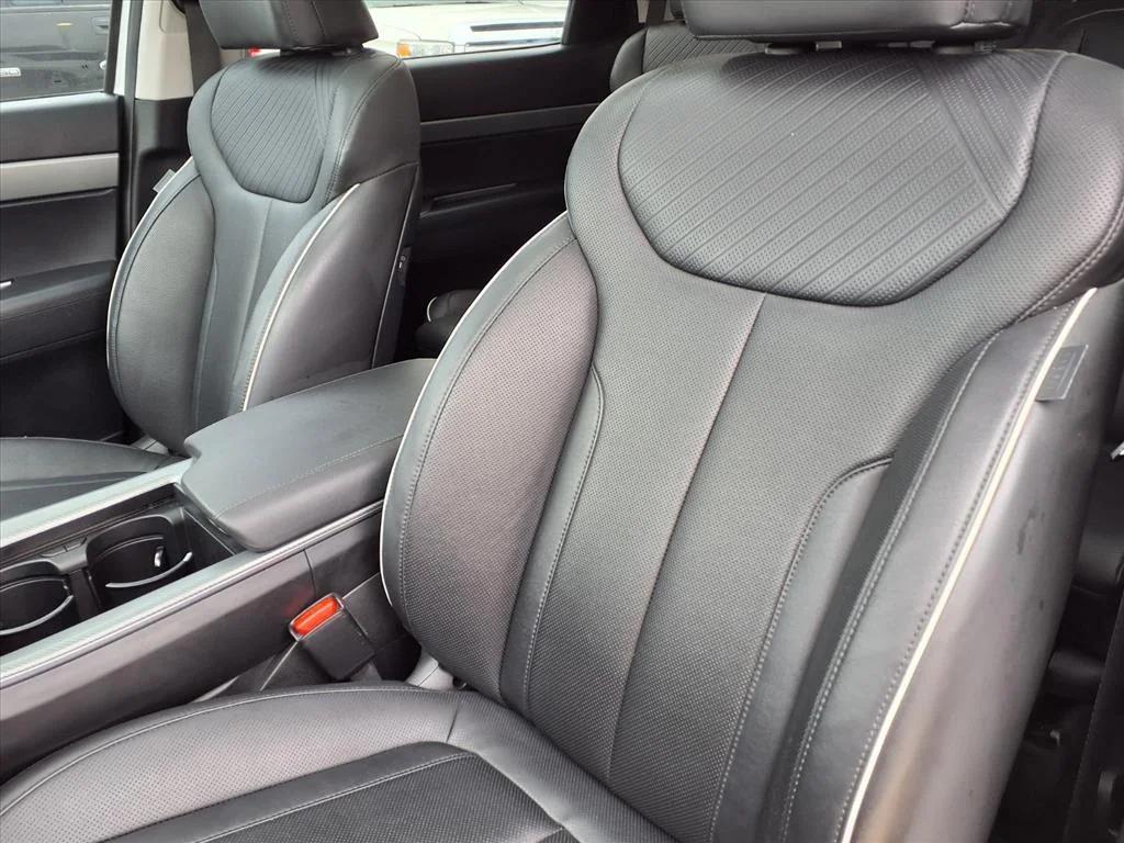 used 2023 Hyundai Palisade car, priced at $31,800