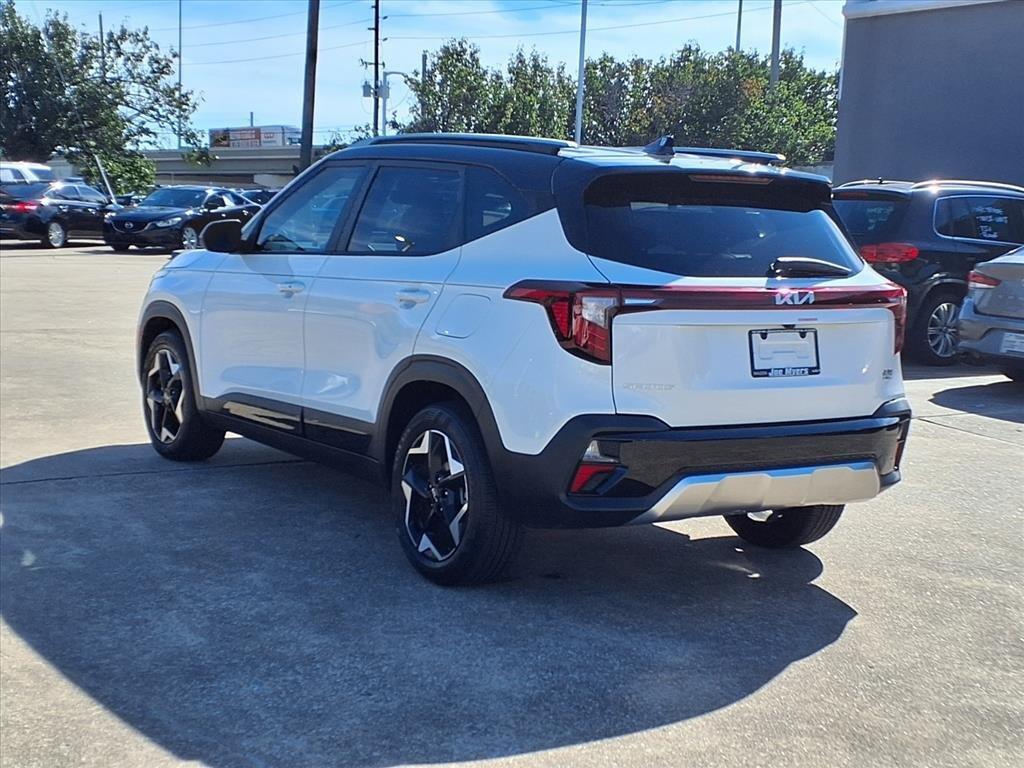 used 2025 Kia Seltos car, priced at $24,900