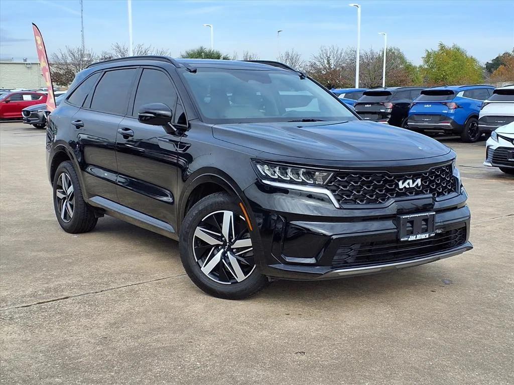 used 2023 Kia Sorento car, priced at $23,900