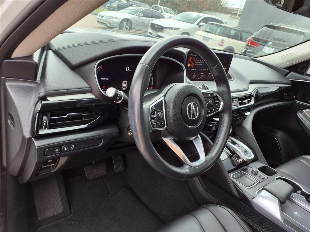 used 2023 Acura MDX car, priced at $30,900