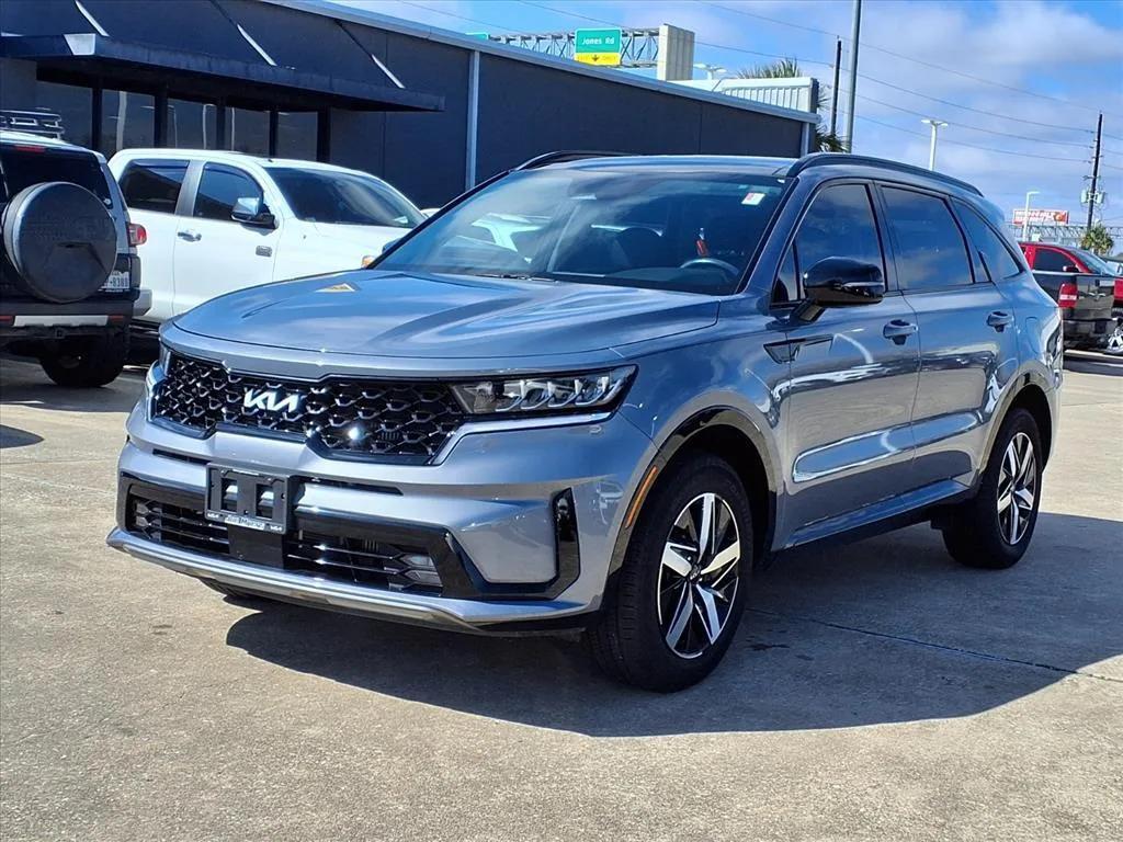 used 2023 Kia Sorento car, priced at $29,900